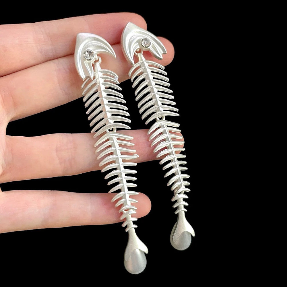 Pearl Drop Fishbone Earrings